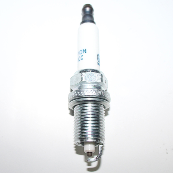 Imagen ilustrativa de BUJIA ORIGINALES X4U  SONIC 1.6 / TRACKER 1.8